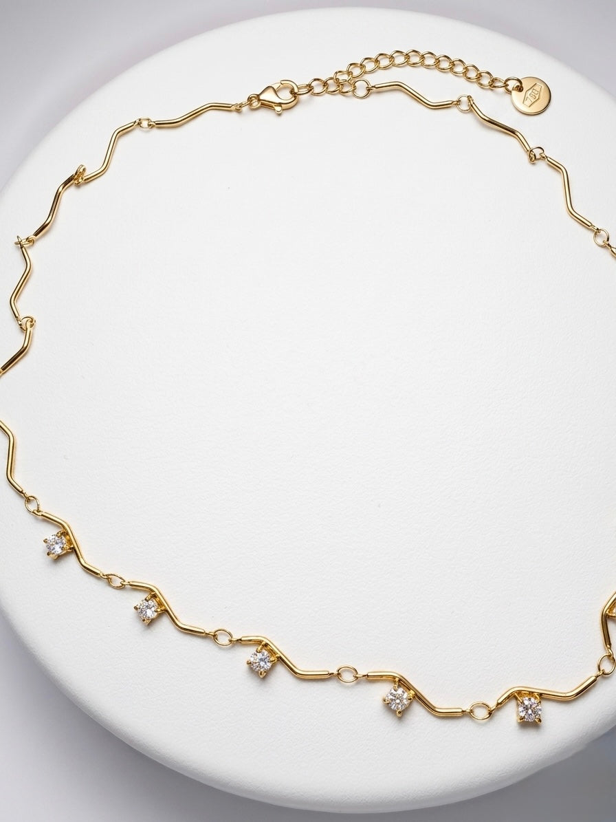 Collana white Pulse