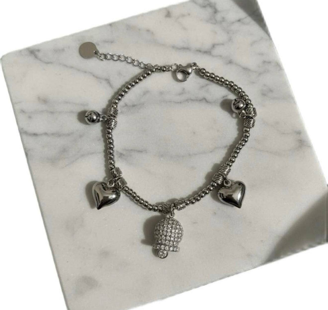 Bracciale sonaglio con campanella strass e cuori